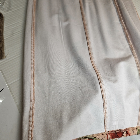 Melissa McCarthy Women Artsy Floral Pencil Skirt Size M - Picture 4 of 6